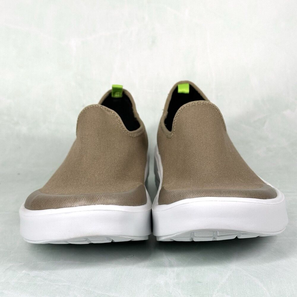 Oofos OOmg eeZee Low Womens 7.5 Shoes Slip On Taupe Comfort Recovery Gym Loafer - Picture 2 of 14